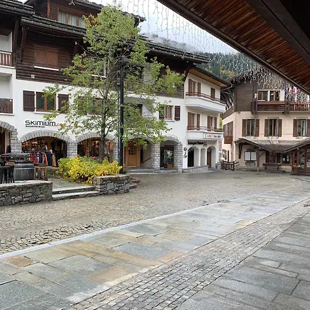 Centre Village , Pied Des Pistes, 42 M2 , Balcon Sud Vue Montagne * La Clusaz